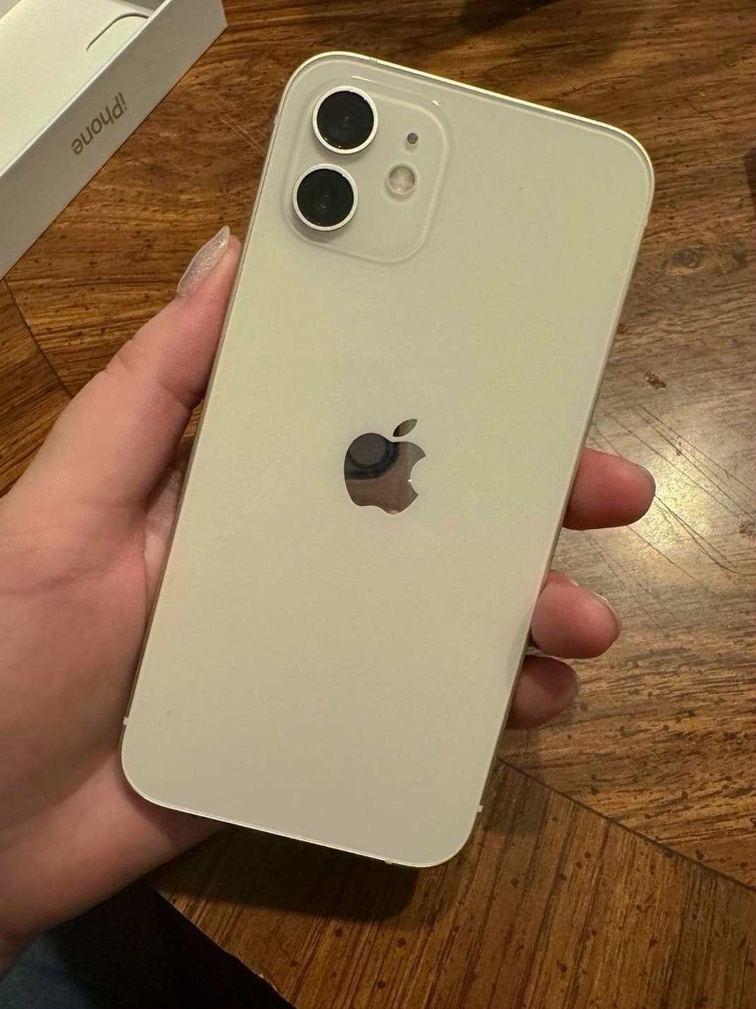 Apple iPhone 12 64GB White Unlocked - Used