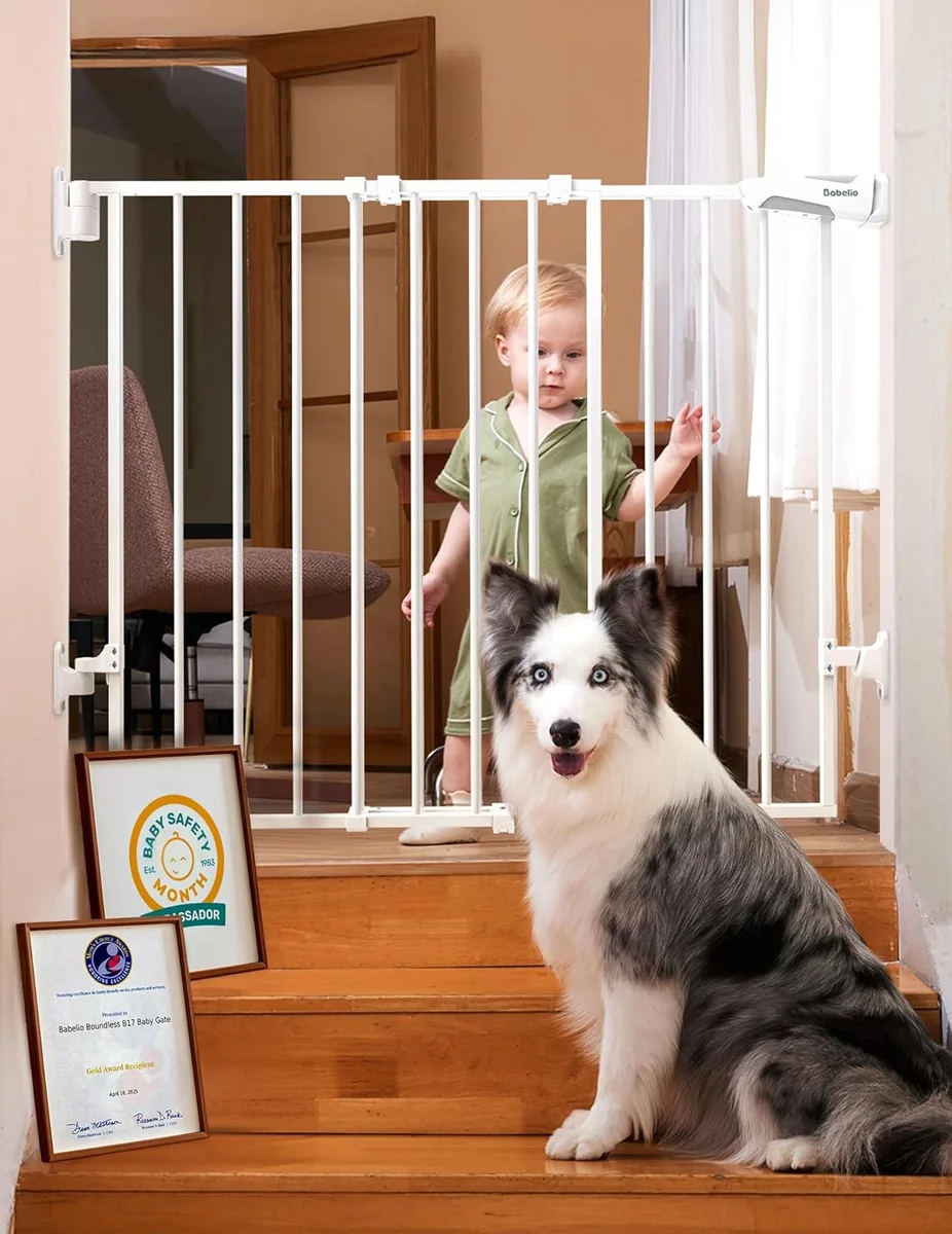 Babelio Baby Gate for Stairs 26-43" W 28" H No Bottom Bar - New
