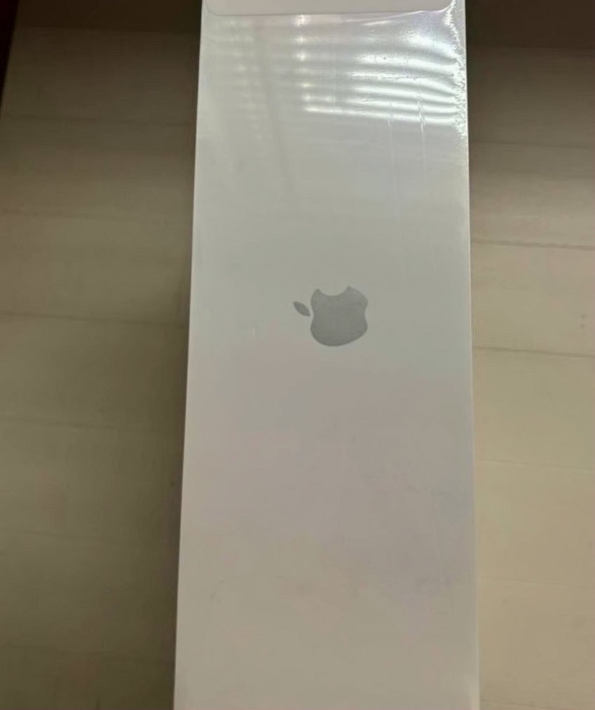 Apple AirPods Max Silver Unlocked - Used