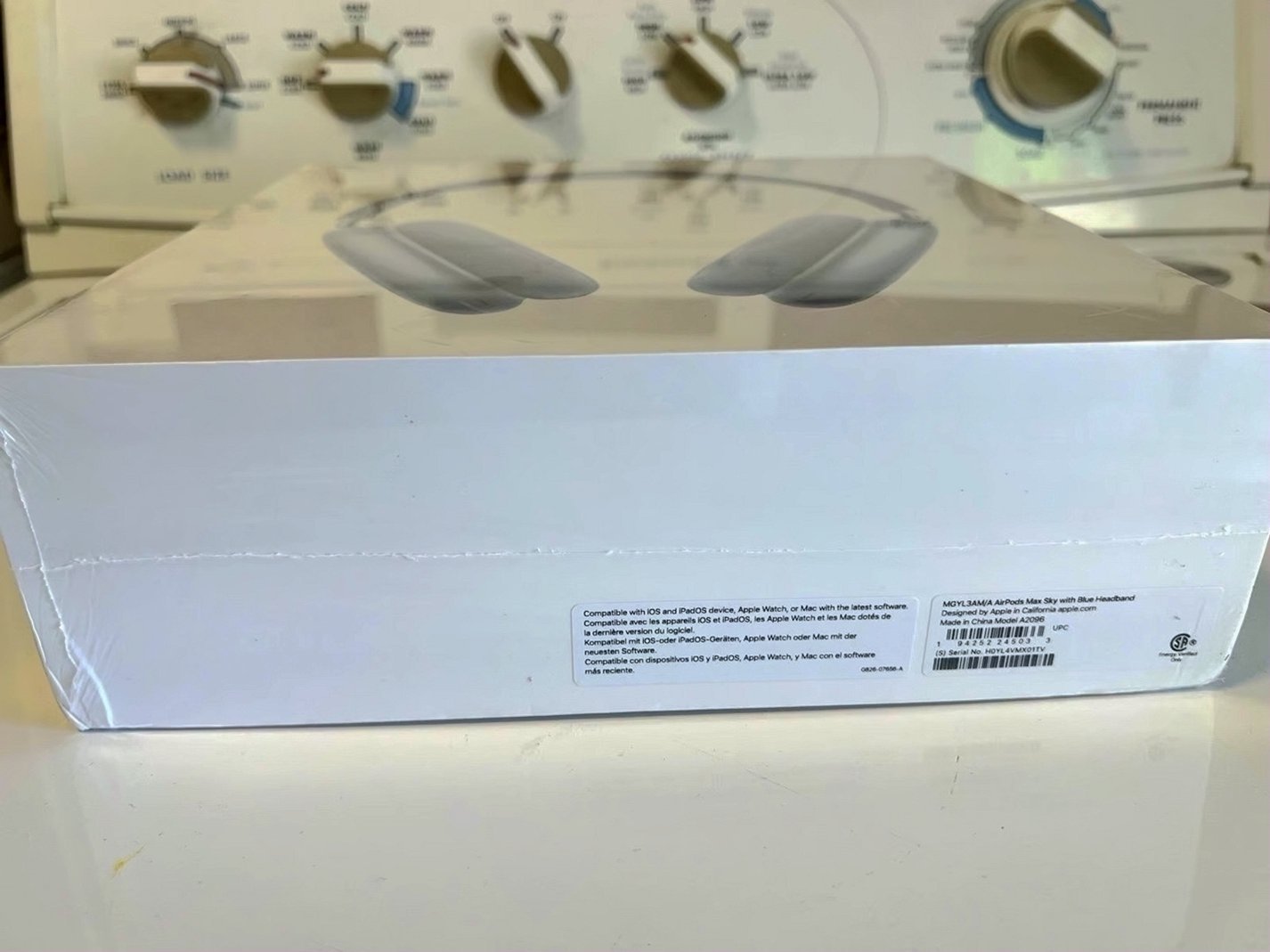 Apple AirPods Max 2O72 Unlocked - Used image 4