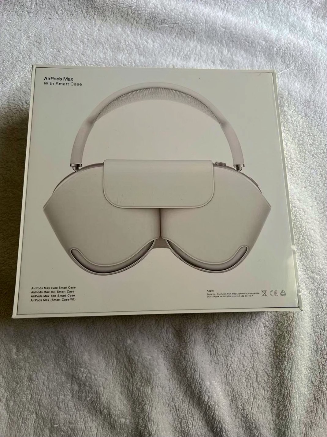 Apple AirPods Max Silver Unlocked - Used image 2